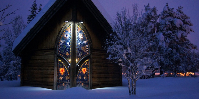 Lyskapellet ved Beitostølen Helsesportsenter om vinteren